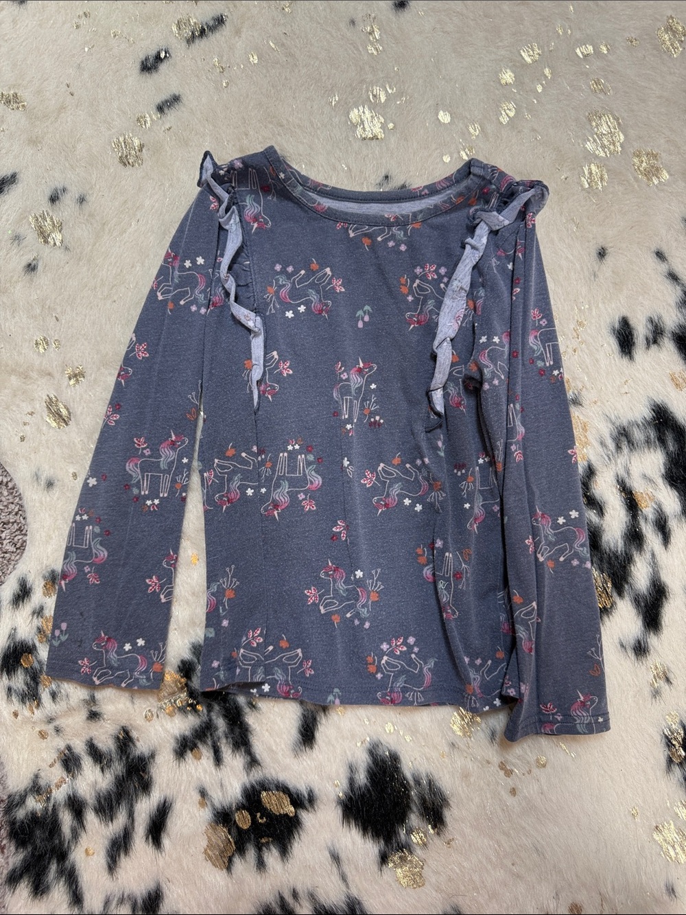 Assorted long sleeve bundle - Picture 8 of 10